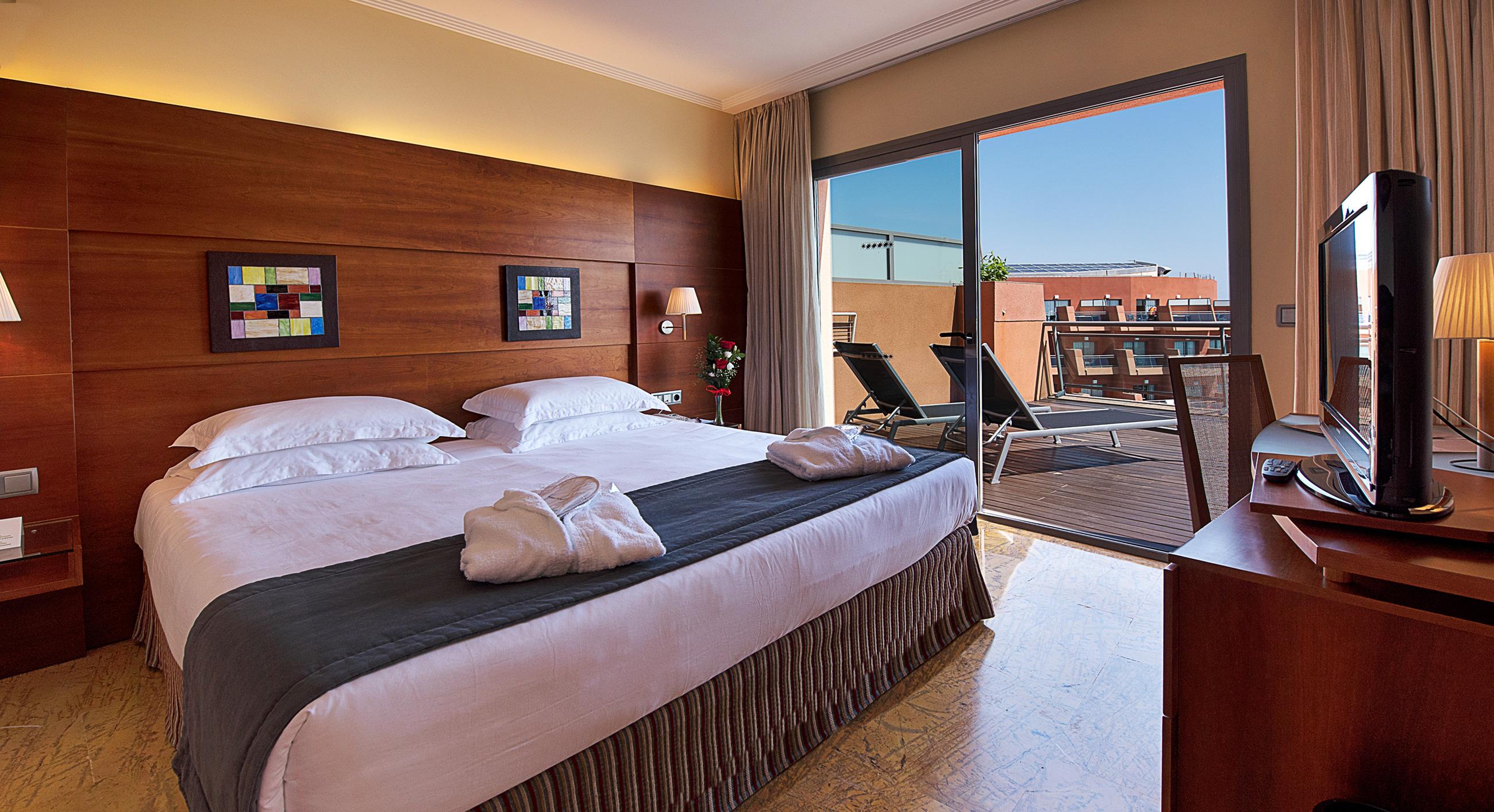 Protur Roquetas Hotel&Spa Roquetas de Mar Bagian luar foto