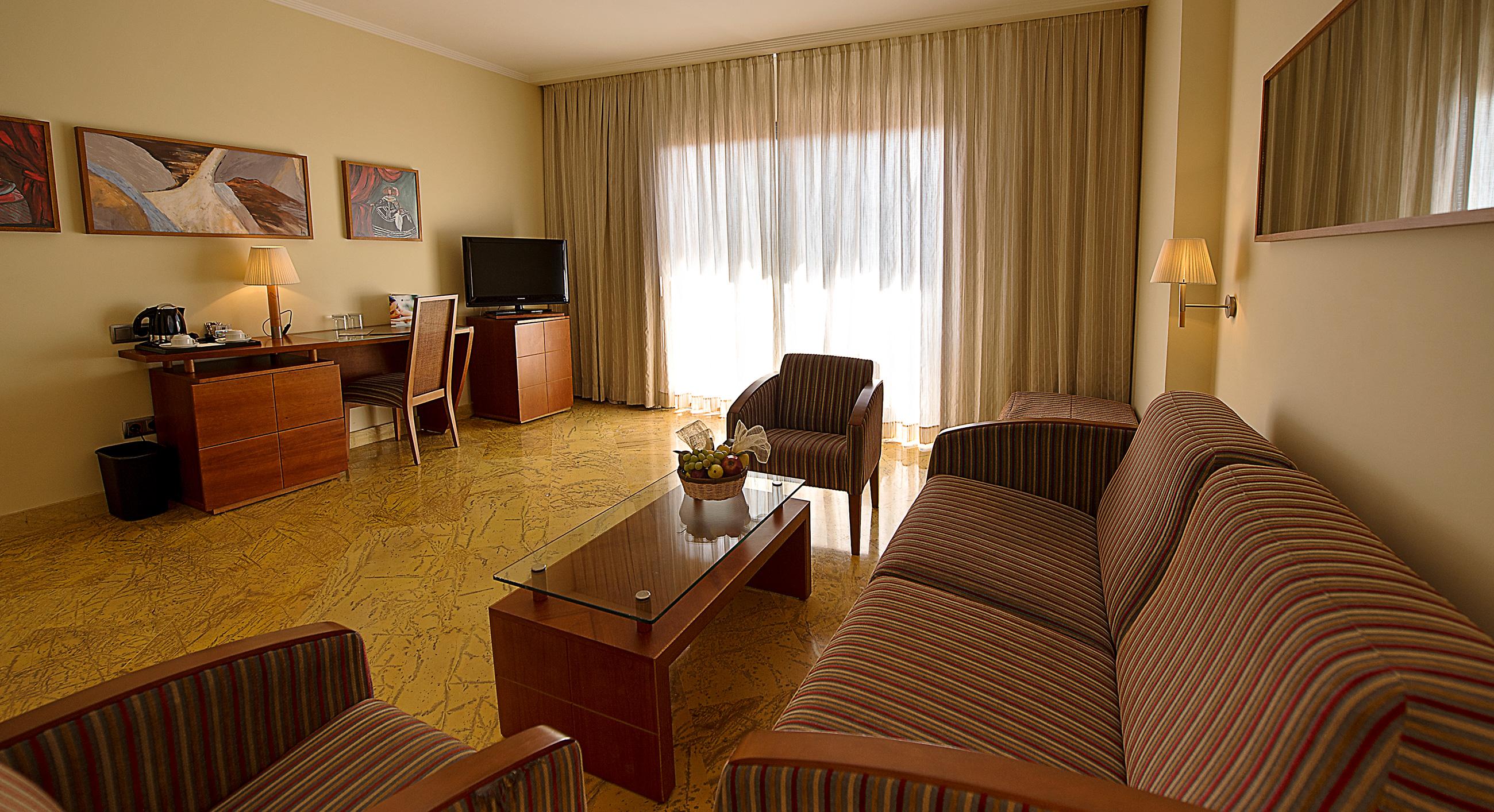 Protur Roquetas Hotel&Spa Roquetas de Mar Bagian luar foto