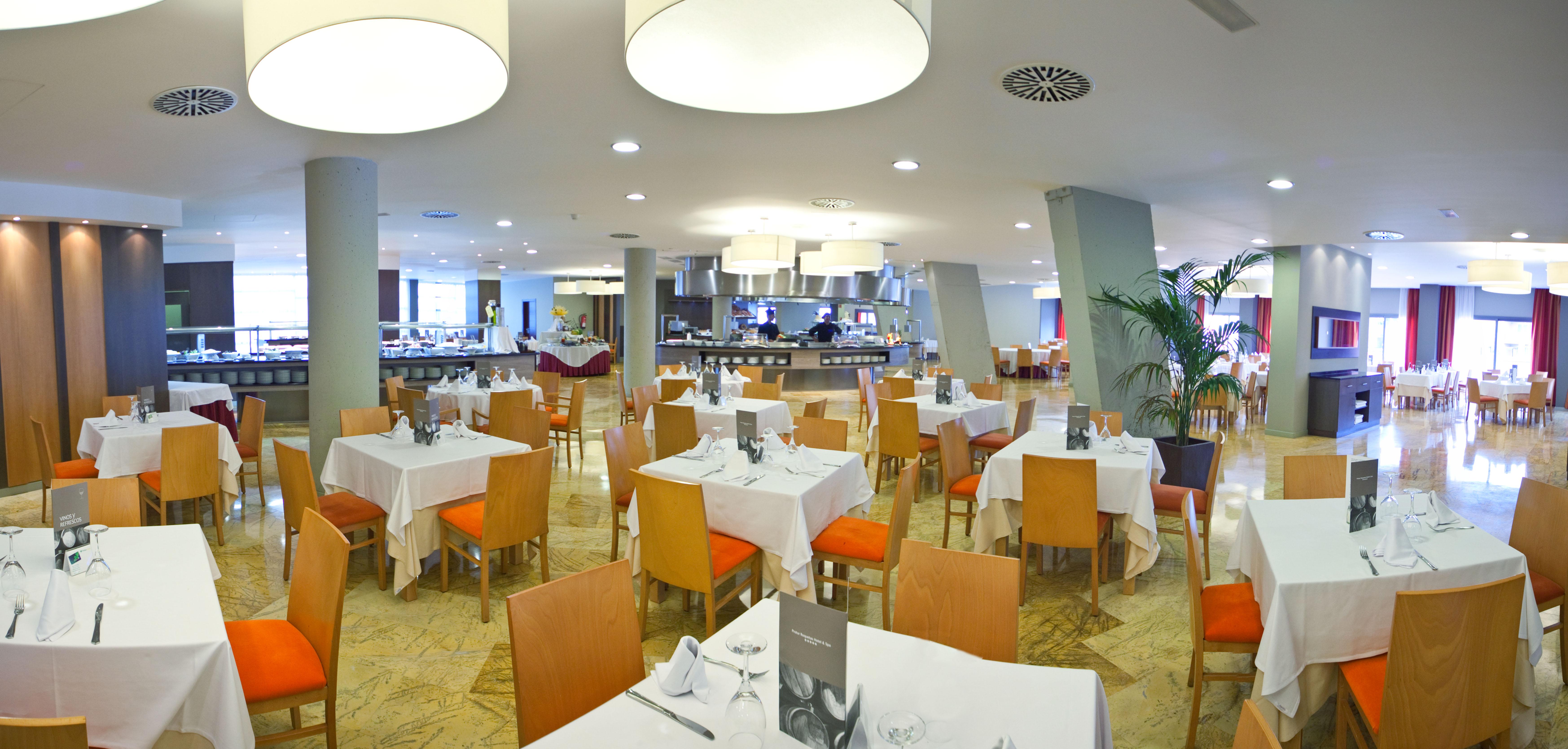 Protur Roquetas Hotel&Spa Roquetas de Mar Bagian luar foto