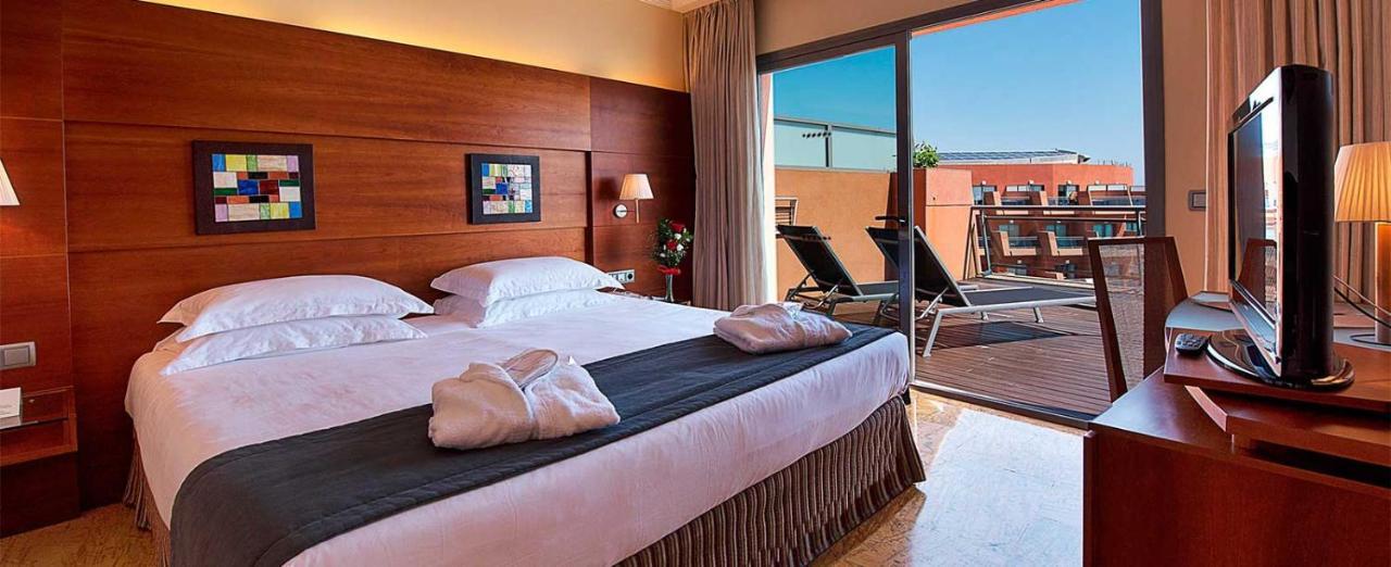 Protur Roquetas Hotel&Spa Roquetas de Mar Bagian luar foto